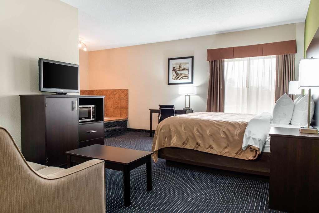 Quality Inn & Suites Anderson I-69 Quarto foto